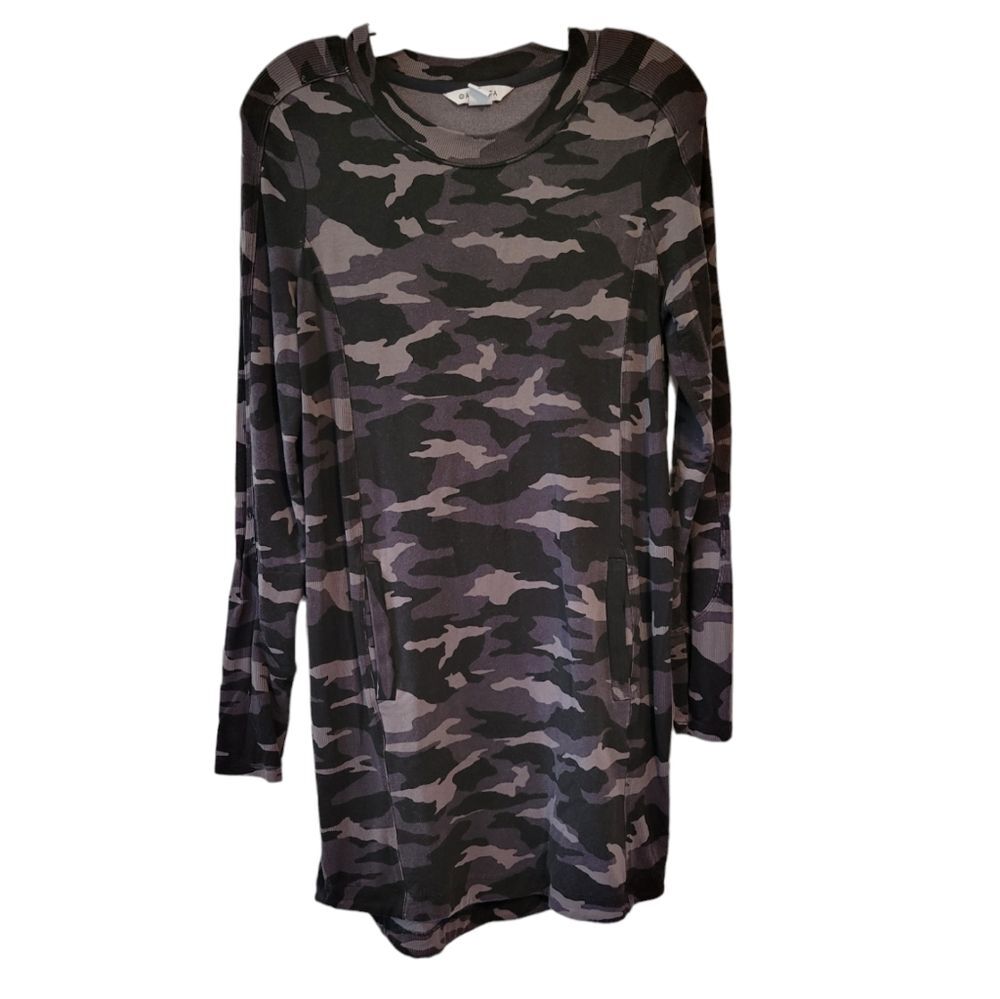 Athleta Balance Printed Dress Black Camo Size Small